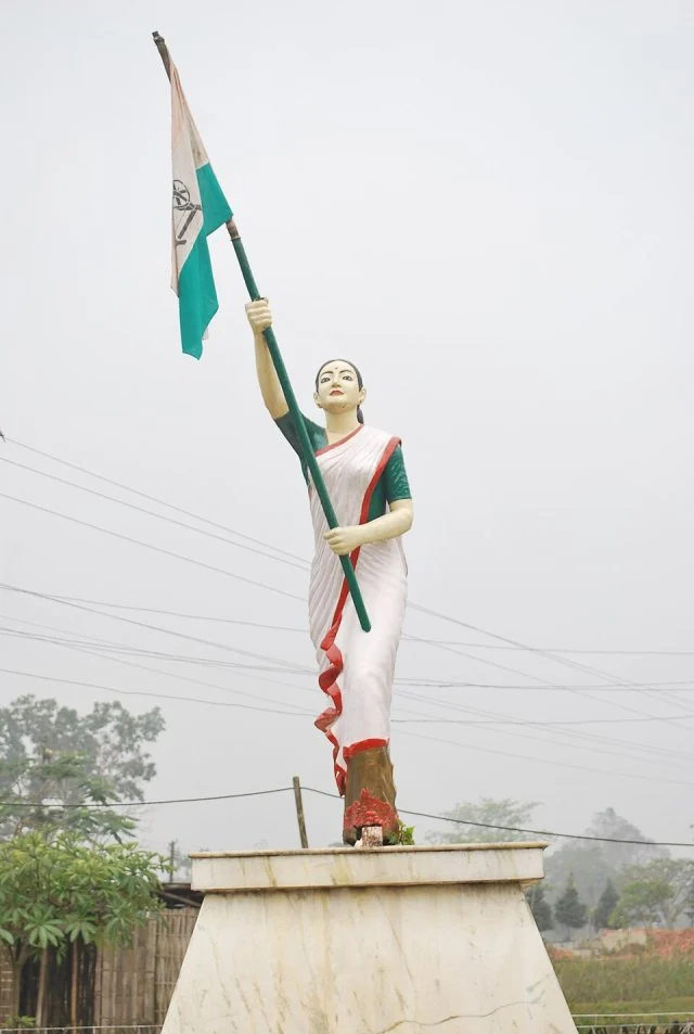 Portrait of Shaheed Kanaklata Barua (Statue of Kanaklata Barua (photograph))