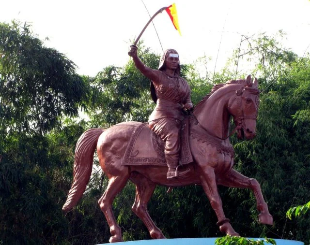 Portrait of Rani Chennamma of Kittur (Statue of Rani Chennamma (photograph))